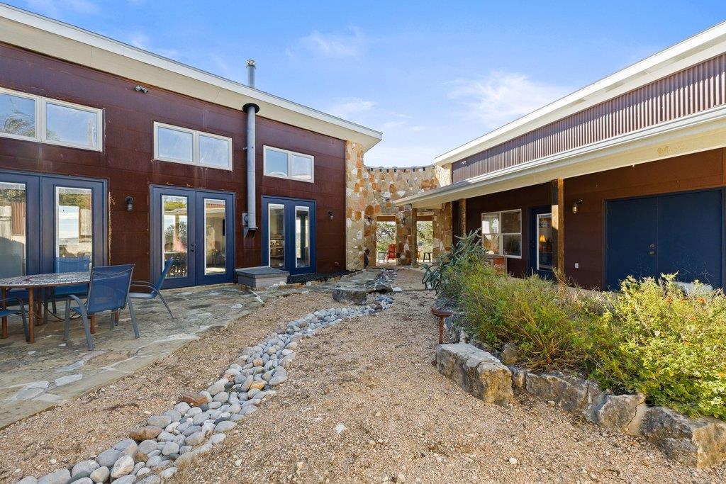 1292 Upper Turtle Creek Road