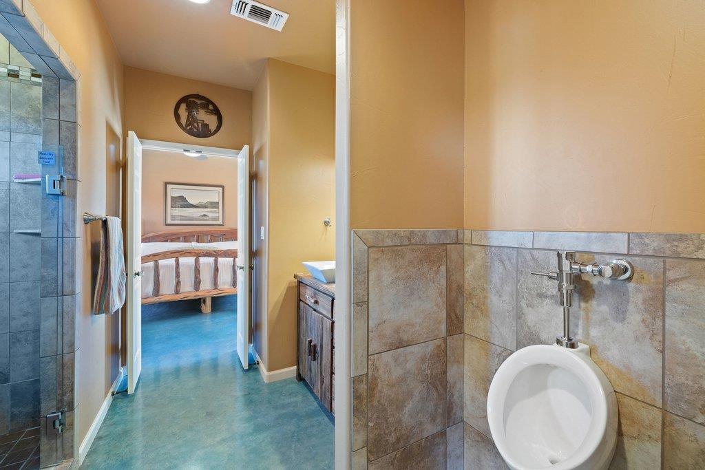 1292 Upper Turtle Creek Road