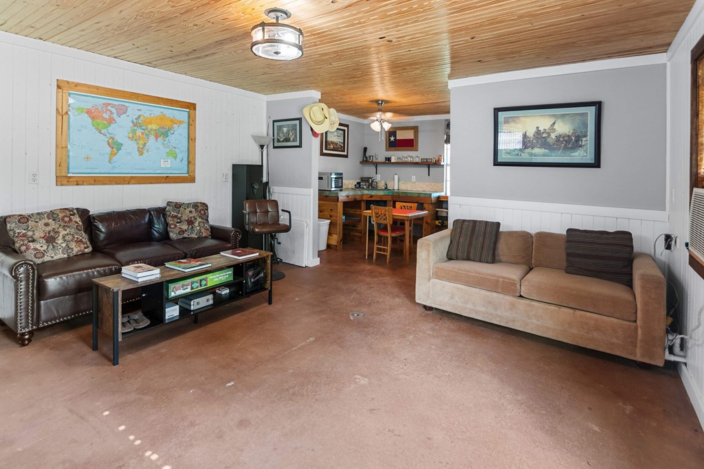 1310 Mckinley Ave