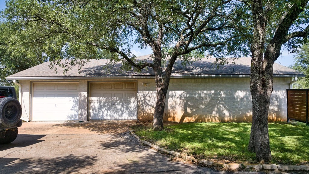 1310 Mckinley Ave