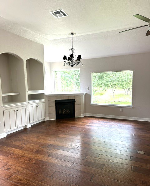 114 W Creekview Dr