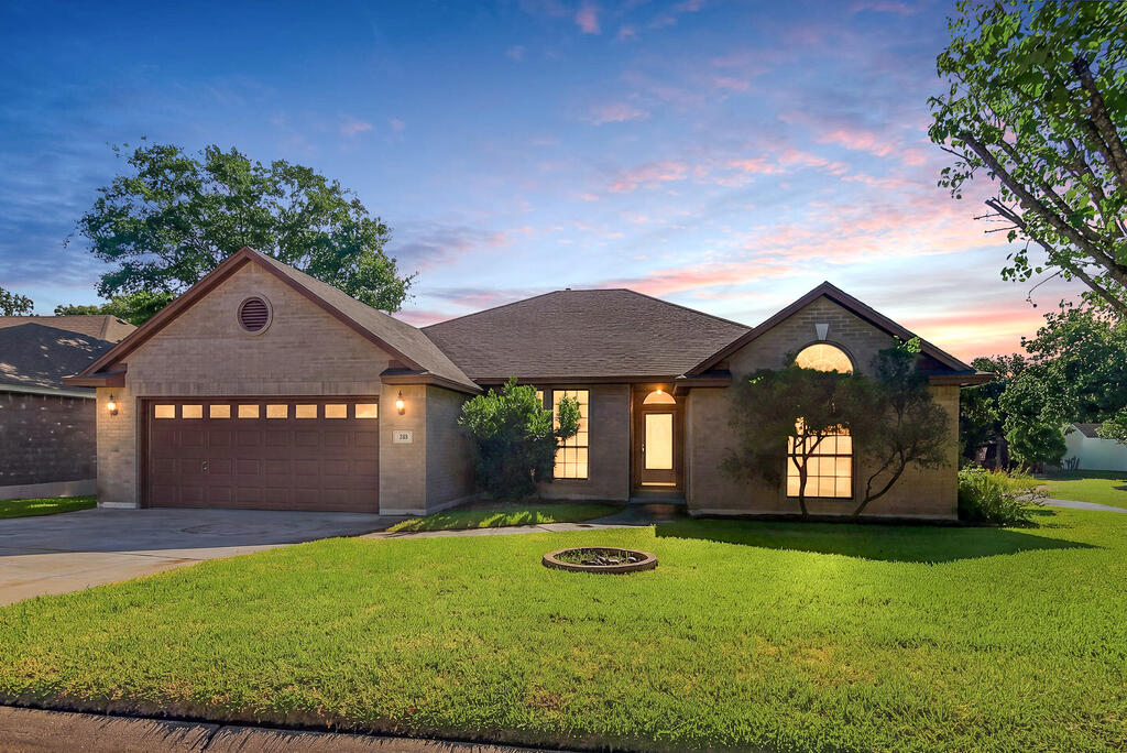 216 Meadow Brook Dr