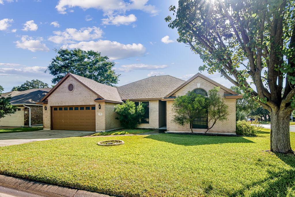 216 Meadow Brook Dr