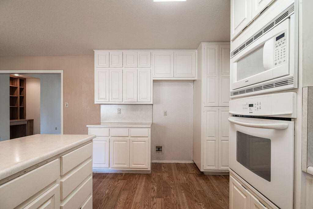 208 Edgewood Dr