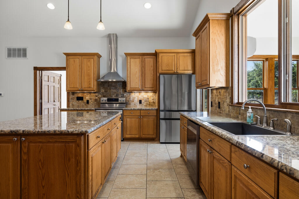 1282 Vintage Oaks Dr