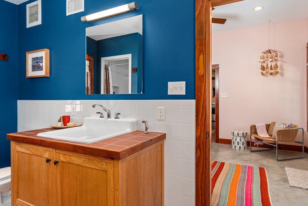 309 Ridgeview DR