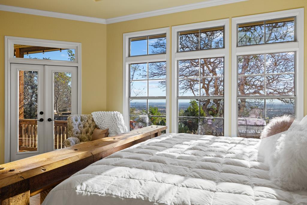 169 Royal Oaks Hill