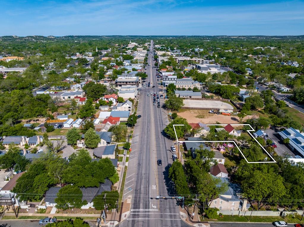 412, 406, 414 E E. Main ST