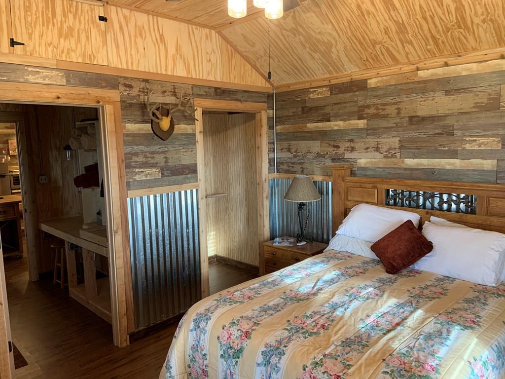 2304 County Road 200