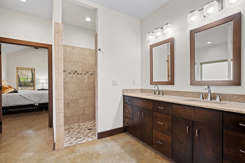 2307 Stone Meadow