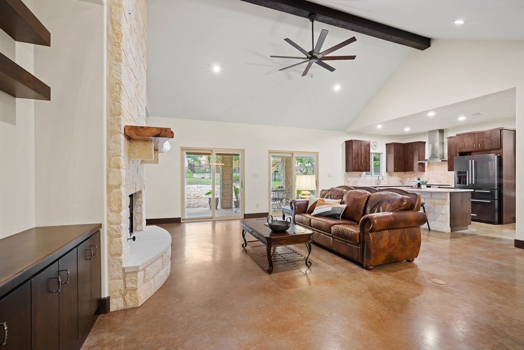 2307 Stone Meadow