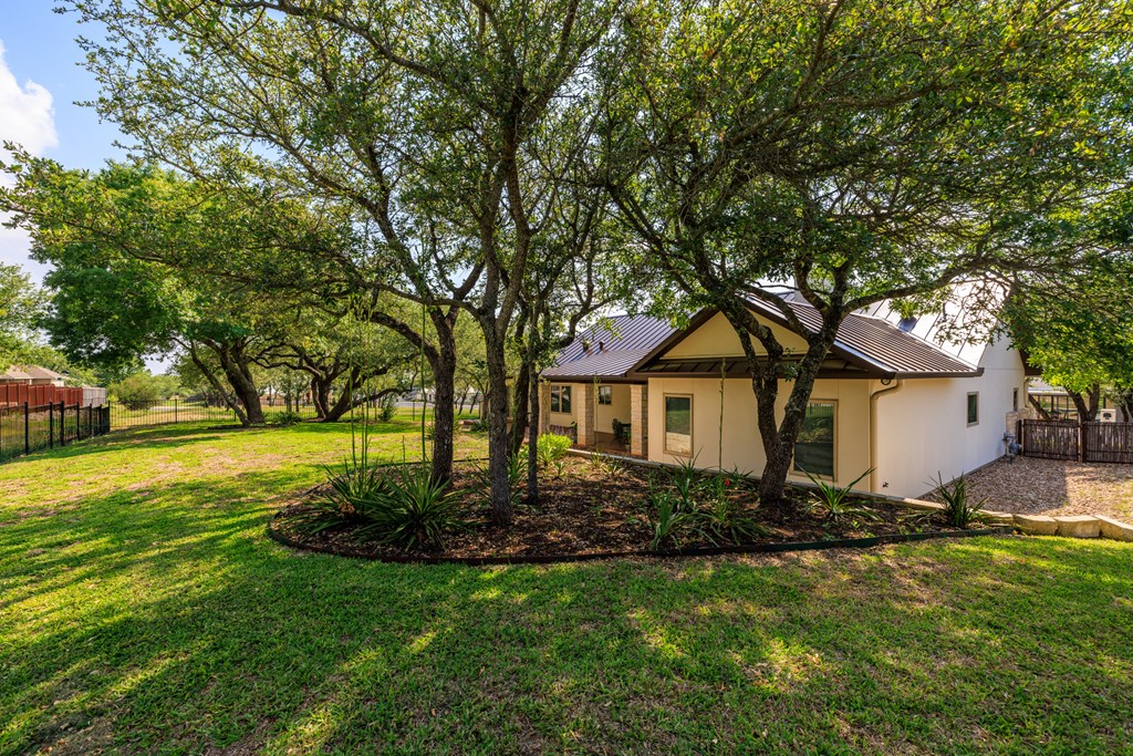 2307 Stone Meadow