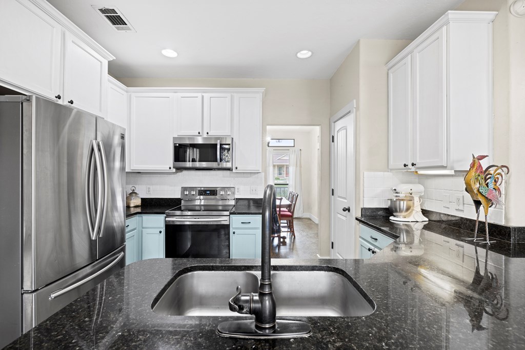 602 Persimmon Court