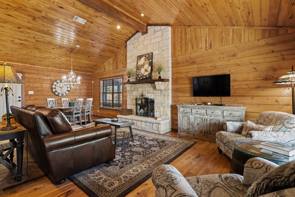 394 Ranch Rd 1376 RD