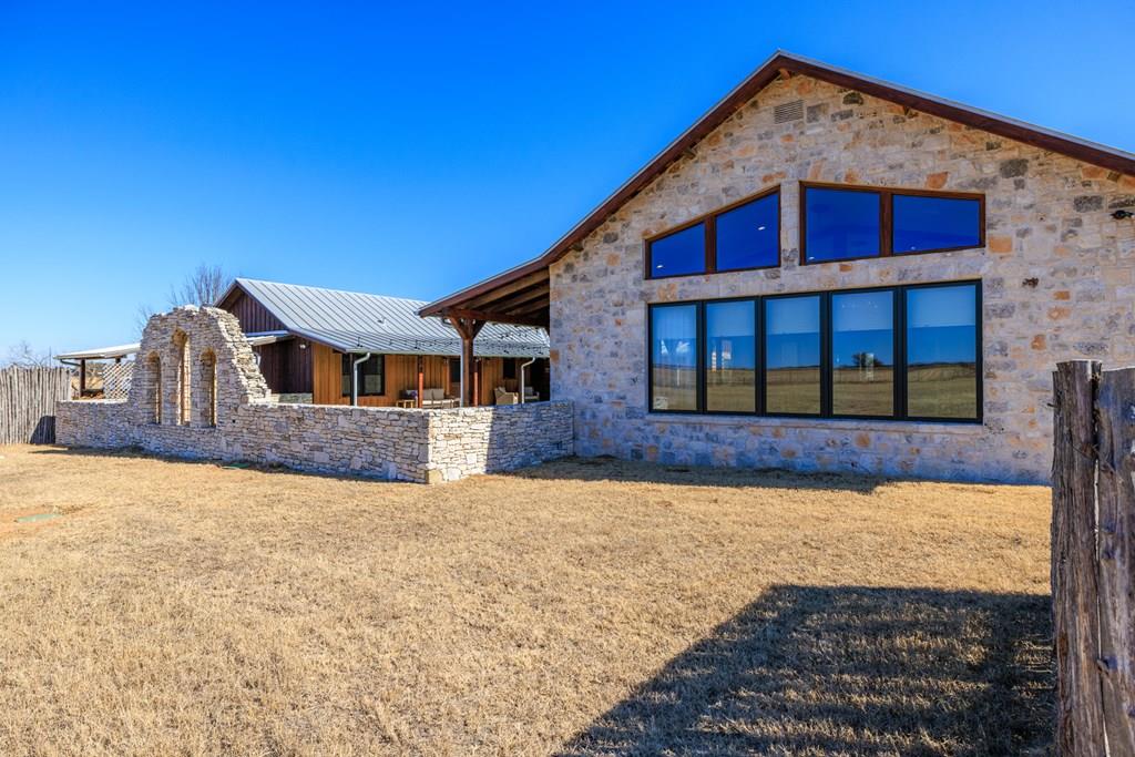 394 Ranch Rd 1376 RD