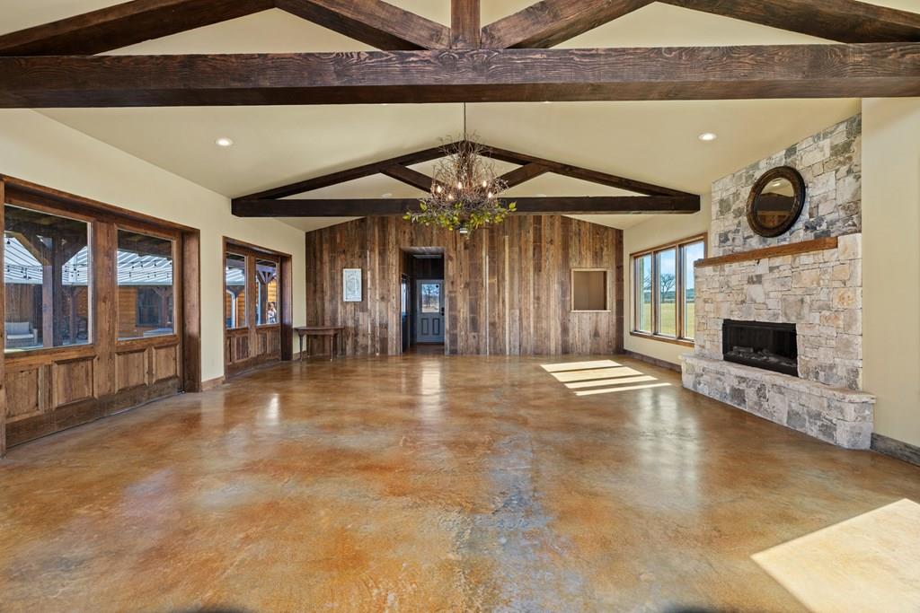 394 Ranch Rd 1376 RD