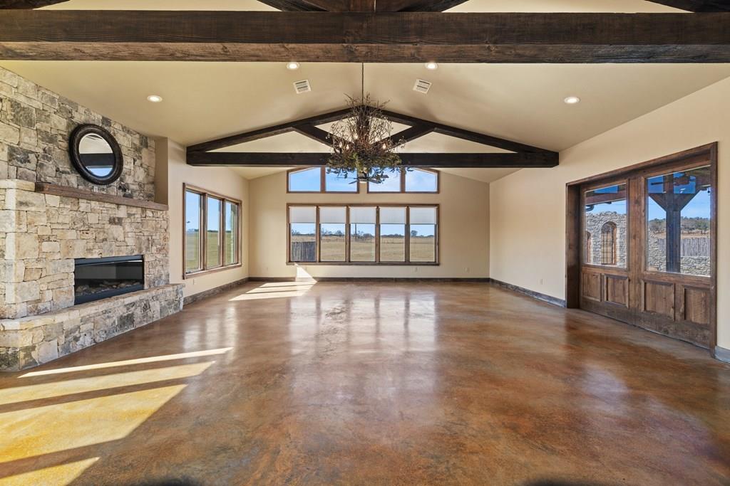 394 Ranch Rd 1376 RD