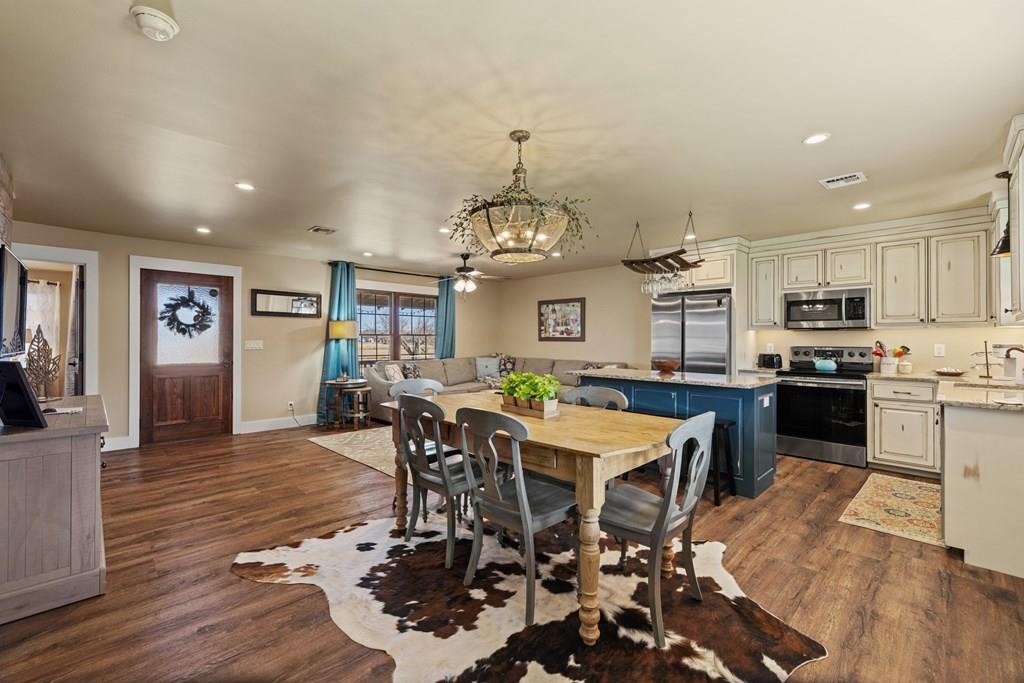 394 Ranch Rd 1376 RD