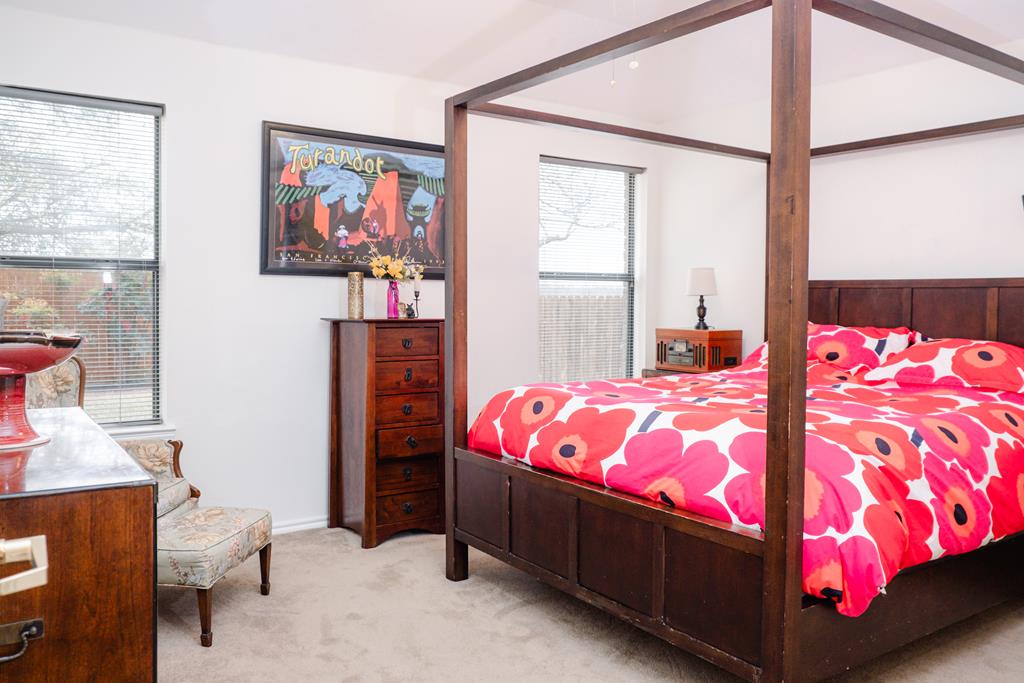 313 Chase Oaks Place