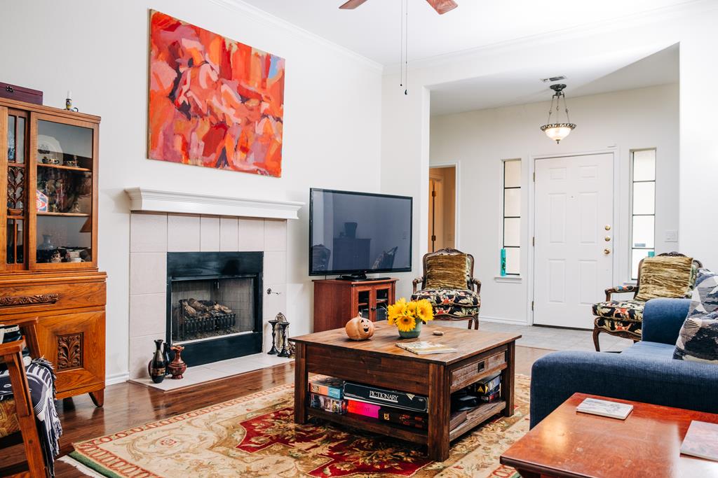 313 Chase Oaks Place