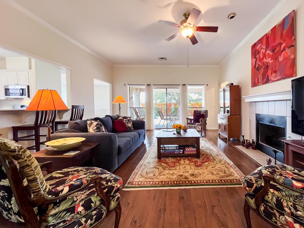 313 Chase Oaks Place