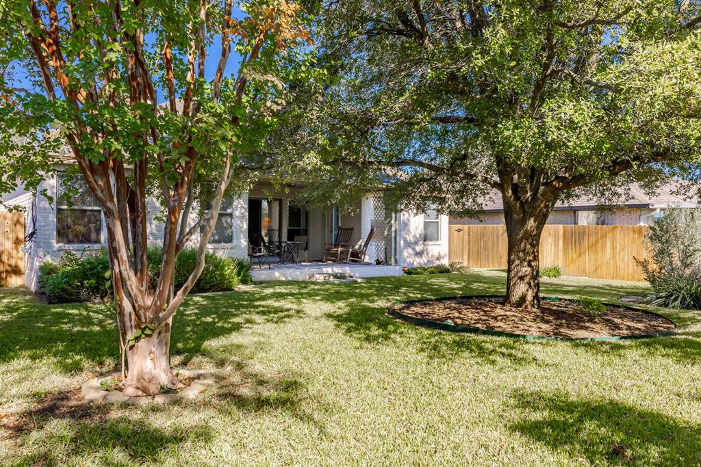 313 Chase Oaks Place