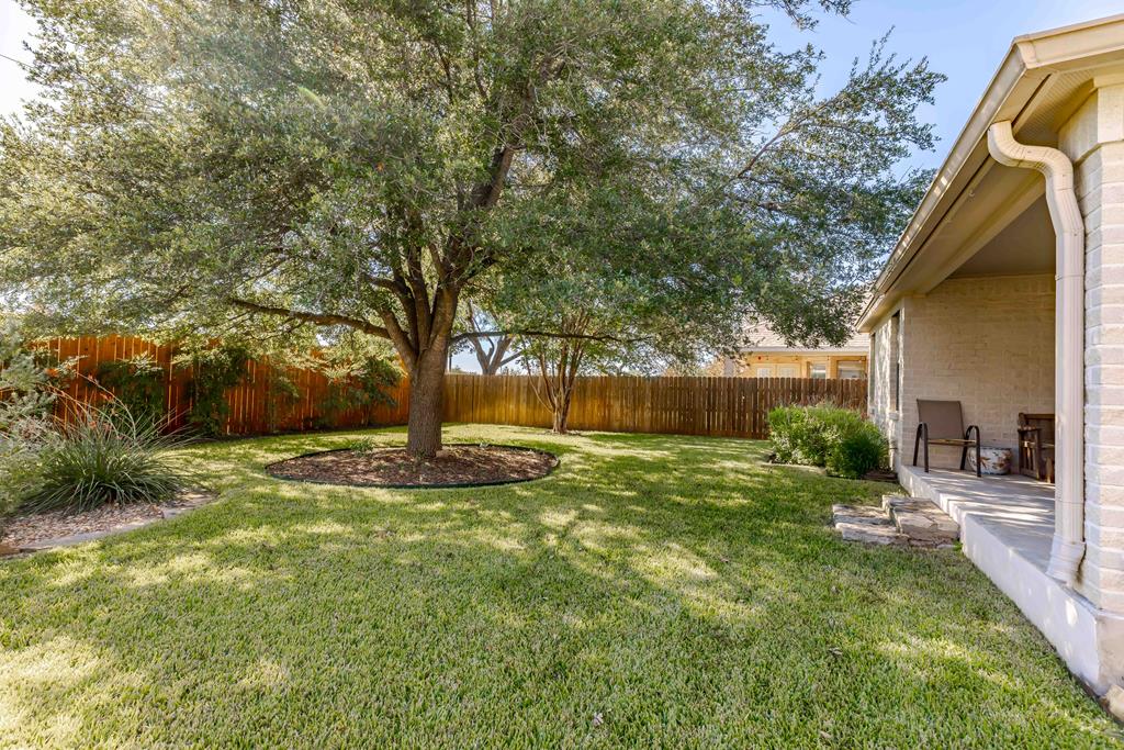 313 Chase Oaks Place