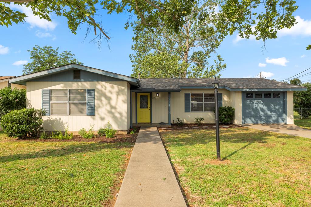331 W Nimitz St