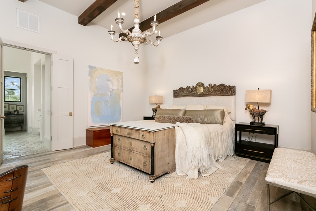 3450 Boot Ranch Circle