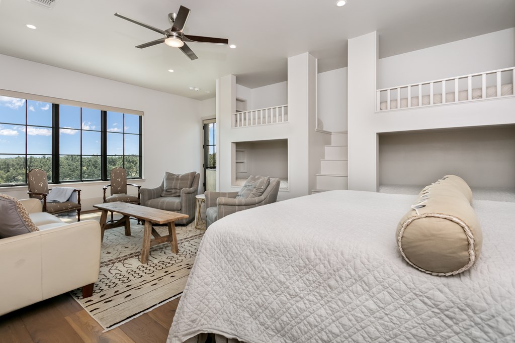 3450 Boot Ranch Circle