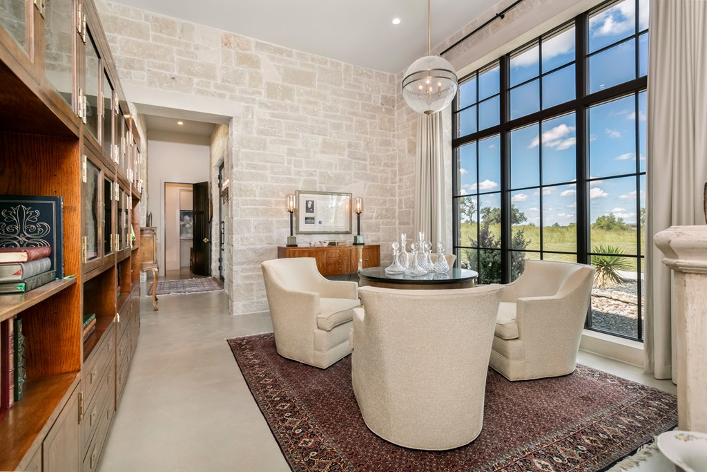 3450 Boot Ranch Circle