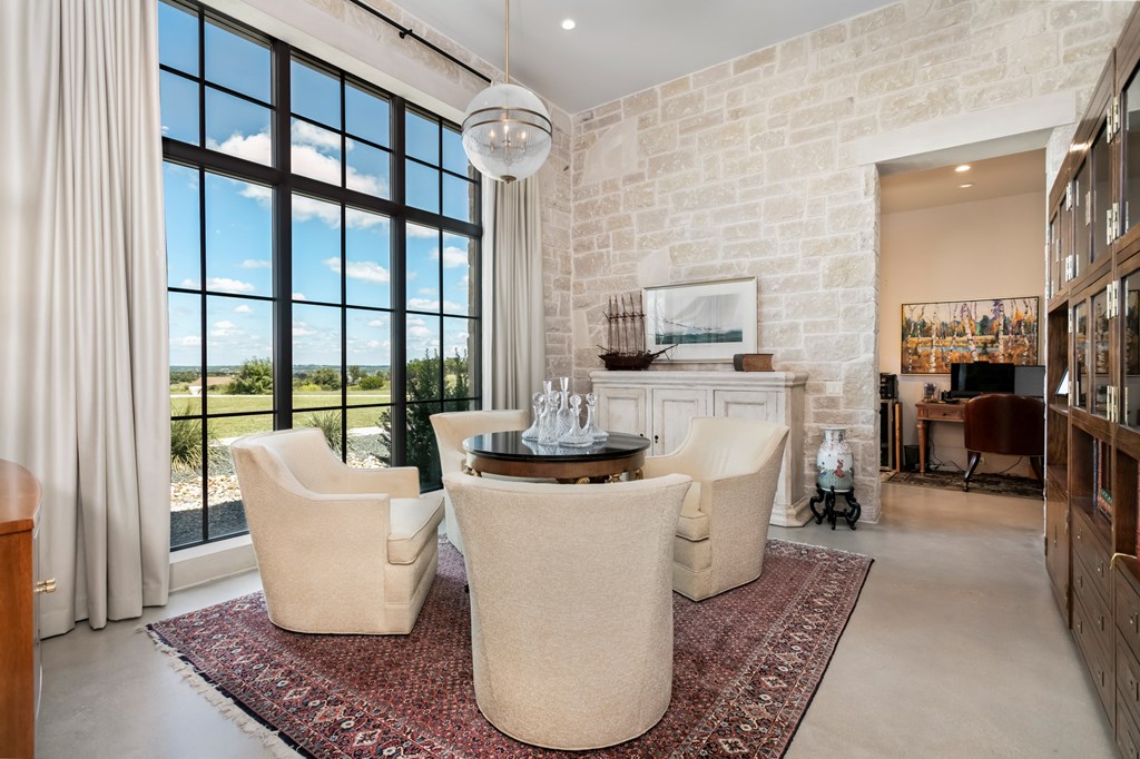 3450 Boot Ranch Circle