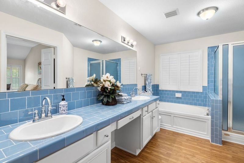 311 Summer Hill Dr