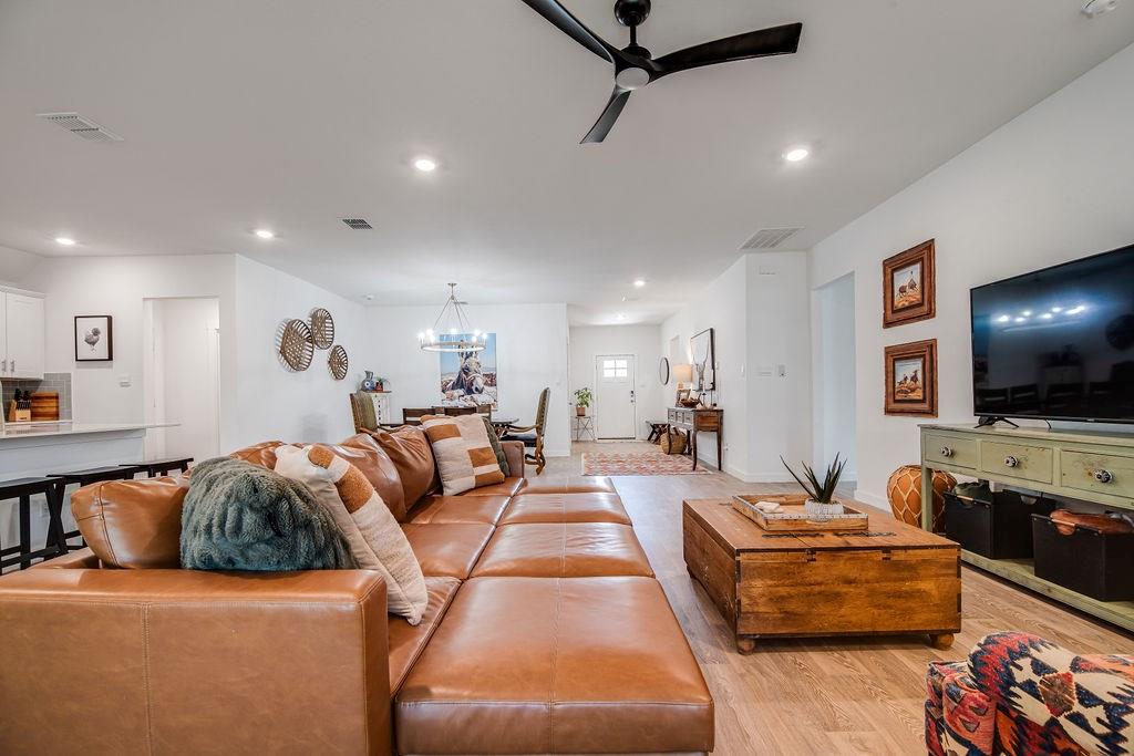 717 Tranquility LN