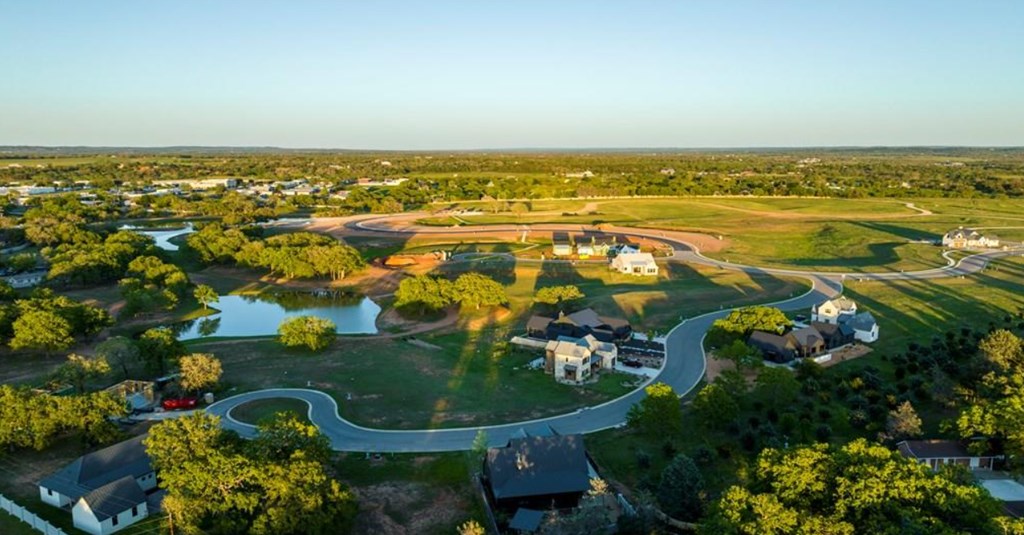 Lot 63 307 Interlaken St.