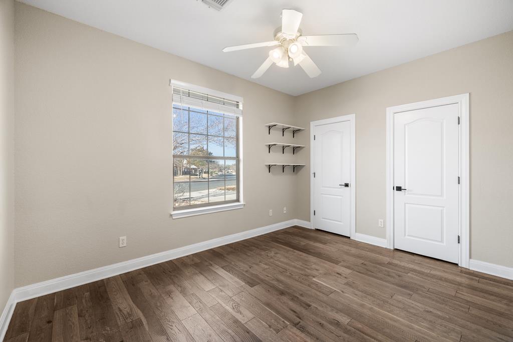 2154 Hedgestone