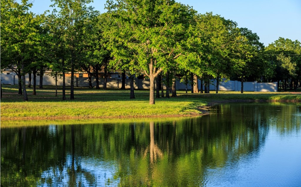 Lot 101--503 Interlaken St.