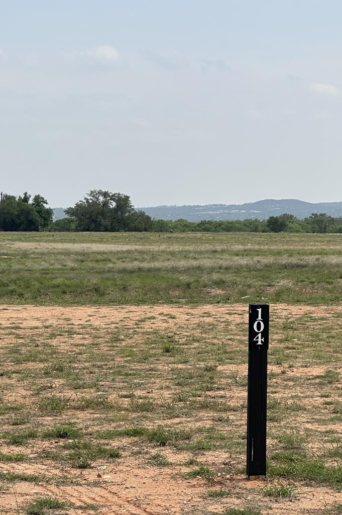 Lot 104 509 Interlaken St.