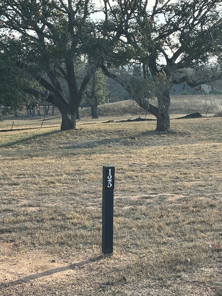 Lot 125 - 526 Interlaken St.