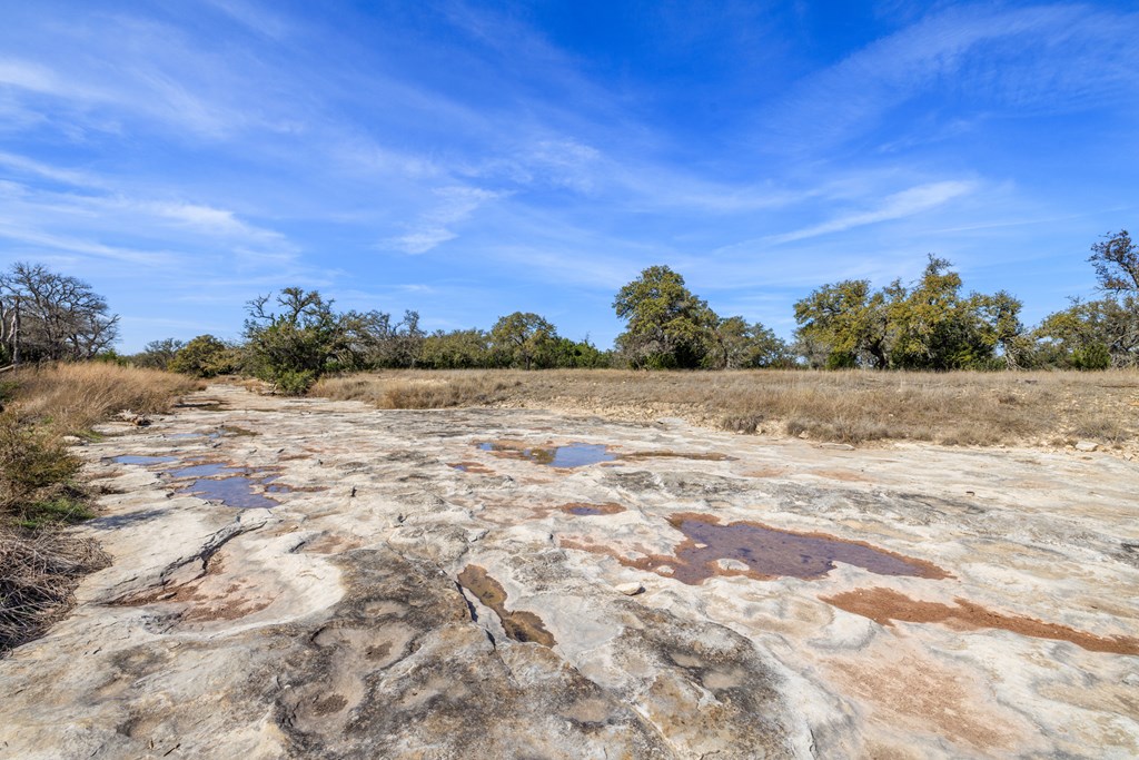 203 N Rheingold School Rd