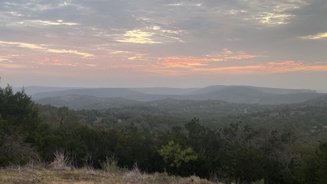 520 Isaacs Mountain Rd