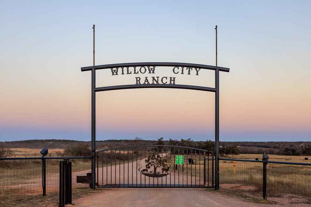 520 Isaacs Mountain Rd