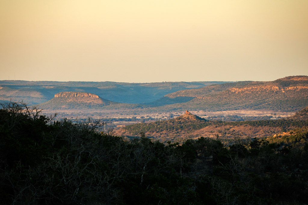 520 Isaacs Mountain Rd