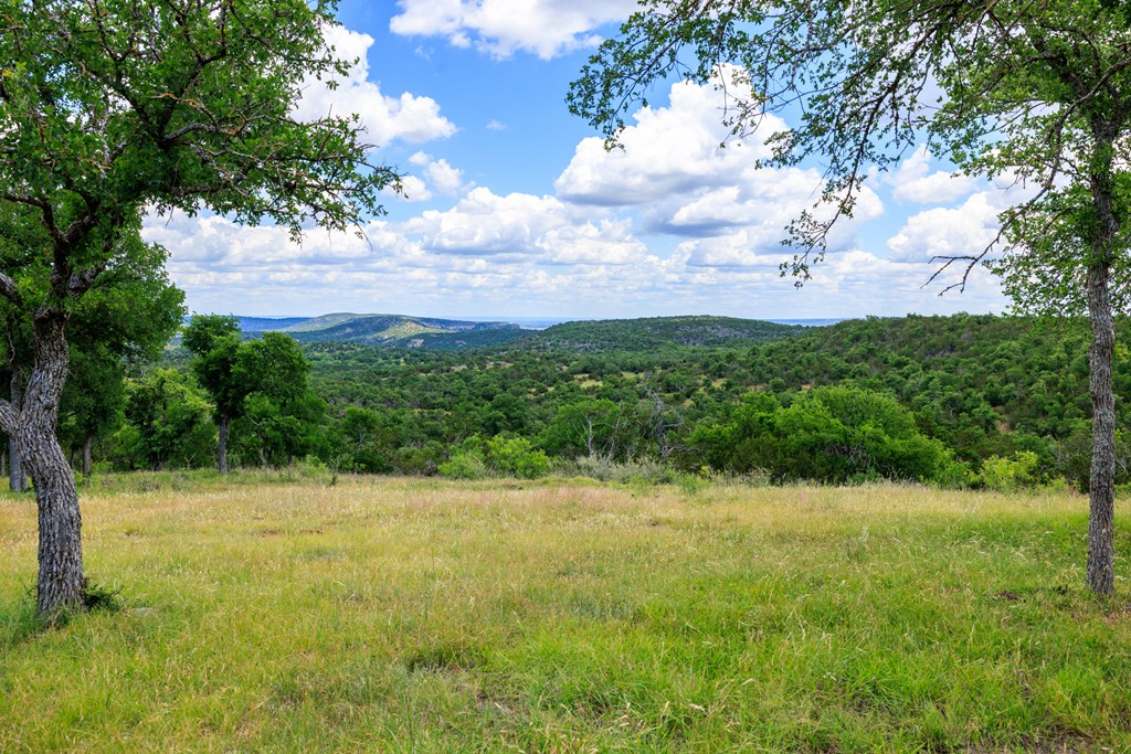 520 Isaacs Mountain Rd