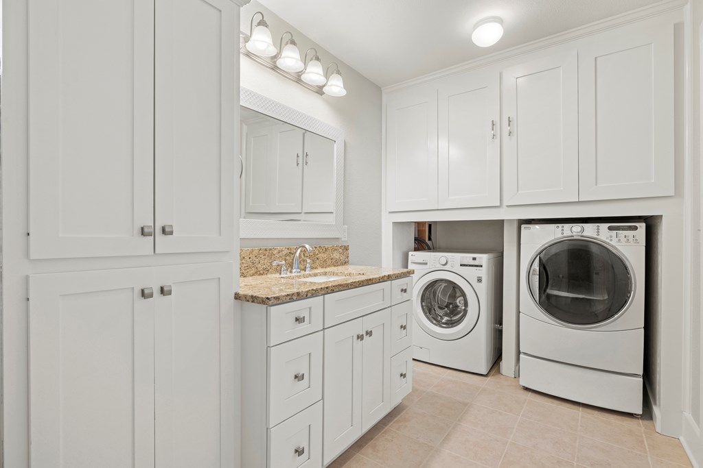 204 Morning Glory Dr