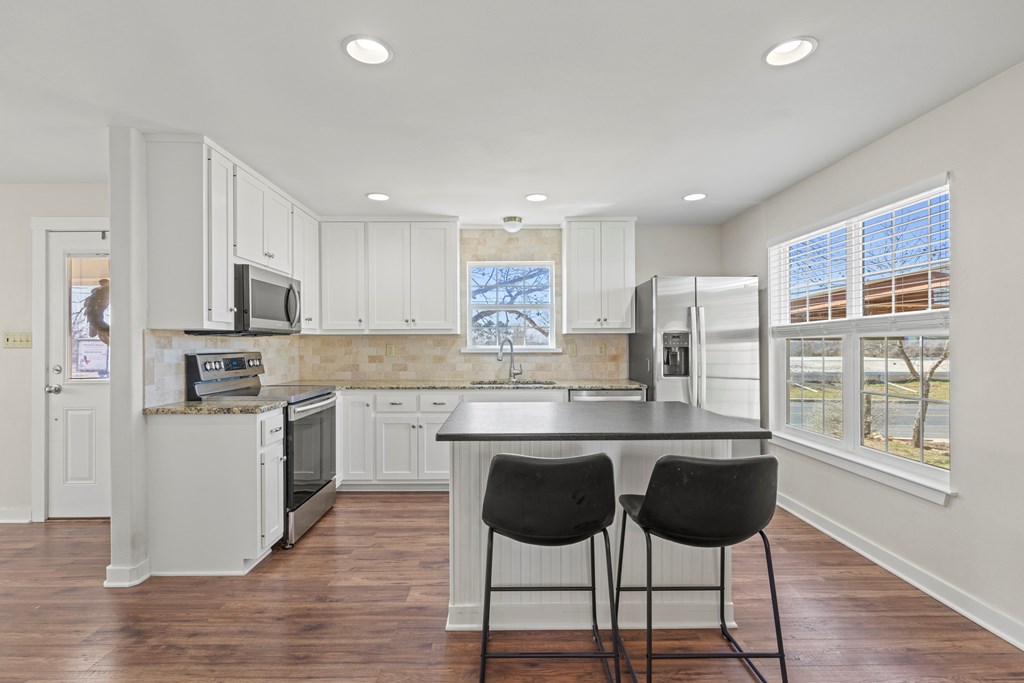 204 Morning Glory Dr