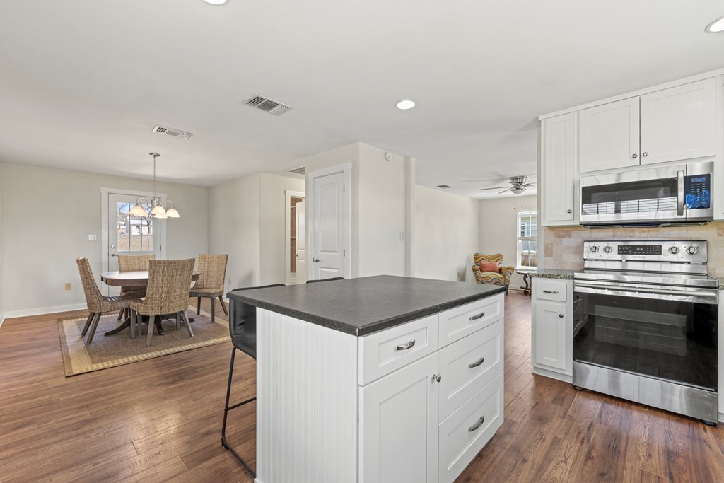 204 Morning Glory Dr