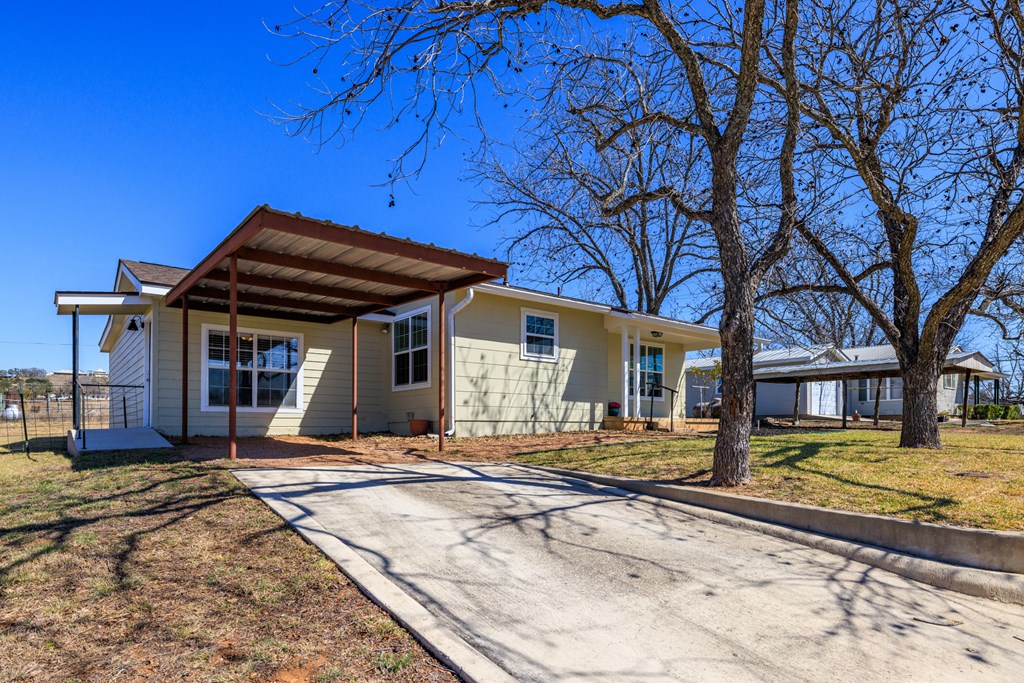 204 Morning Glory Dr