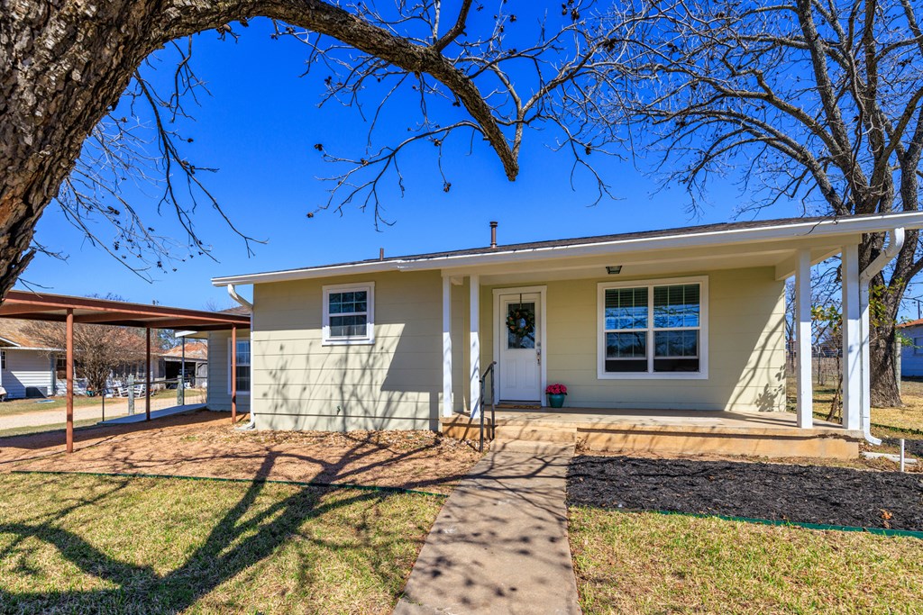 204 Morning Glory Dr