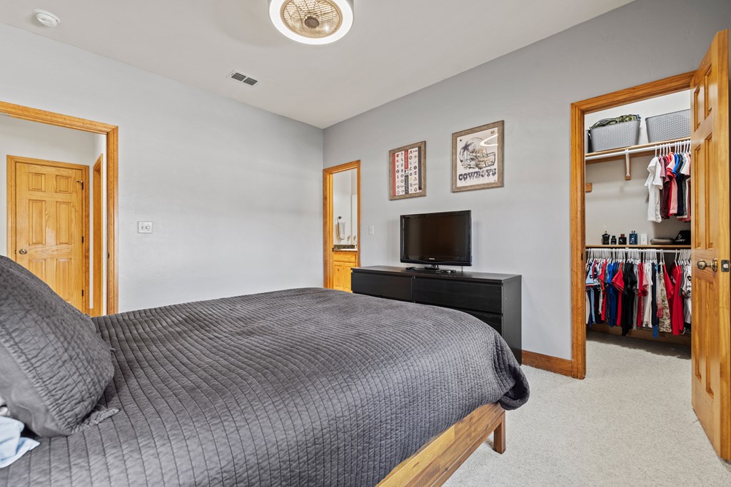 2146 Stone Oak